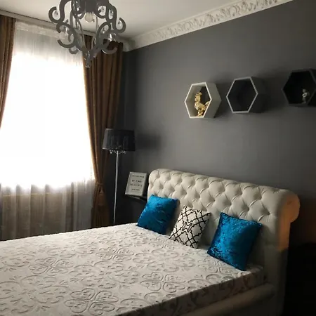 Daire Апартаменты В Новом Доме На Немиге *